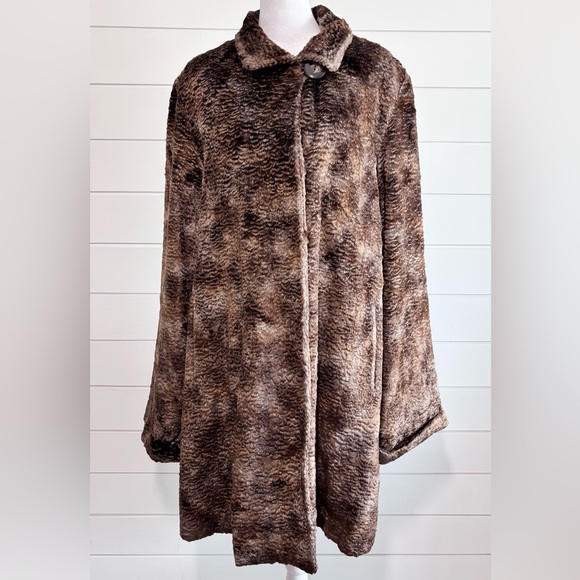 Pamela McCoy Jackets & Blazers - Pamela McCoy Vintage Woman Faux Fur Coat, Brown Size M